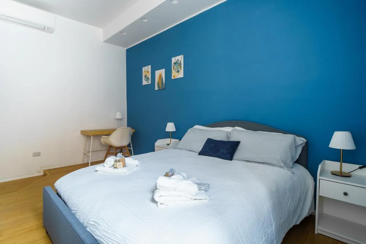 Dreamynest Quattro Cantoni - 2 Bdr Vicino Il Colosseo Rome
